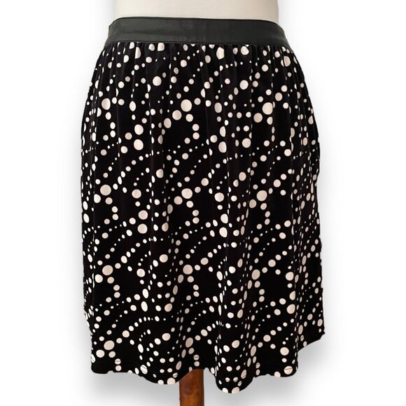 🍀NWT Tulle Black Side Zip Stretch Pocket Polka Dot Mini Skirt Size L - Picture 1 of 8